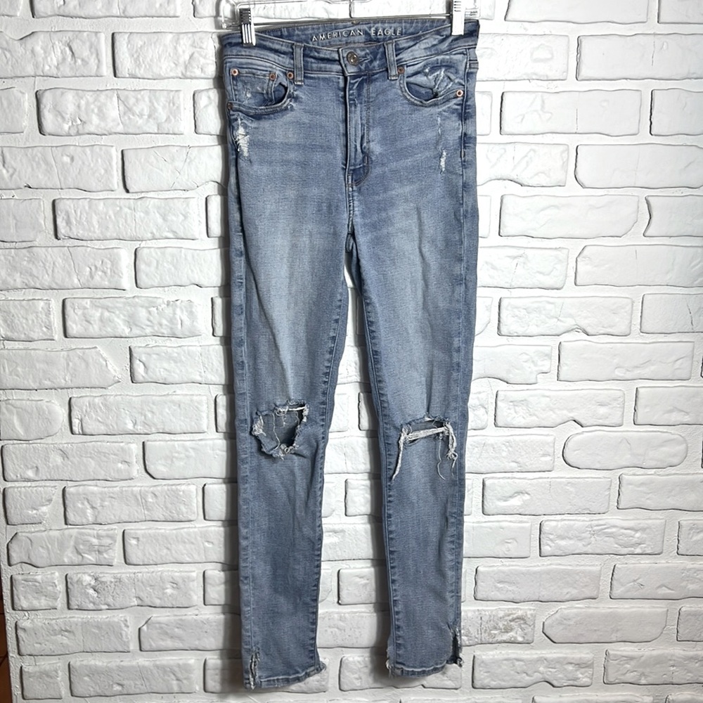 American Eagle Outfitters Super Hi-Rise Distressed Skinny Jeans - Light Blue